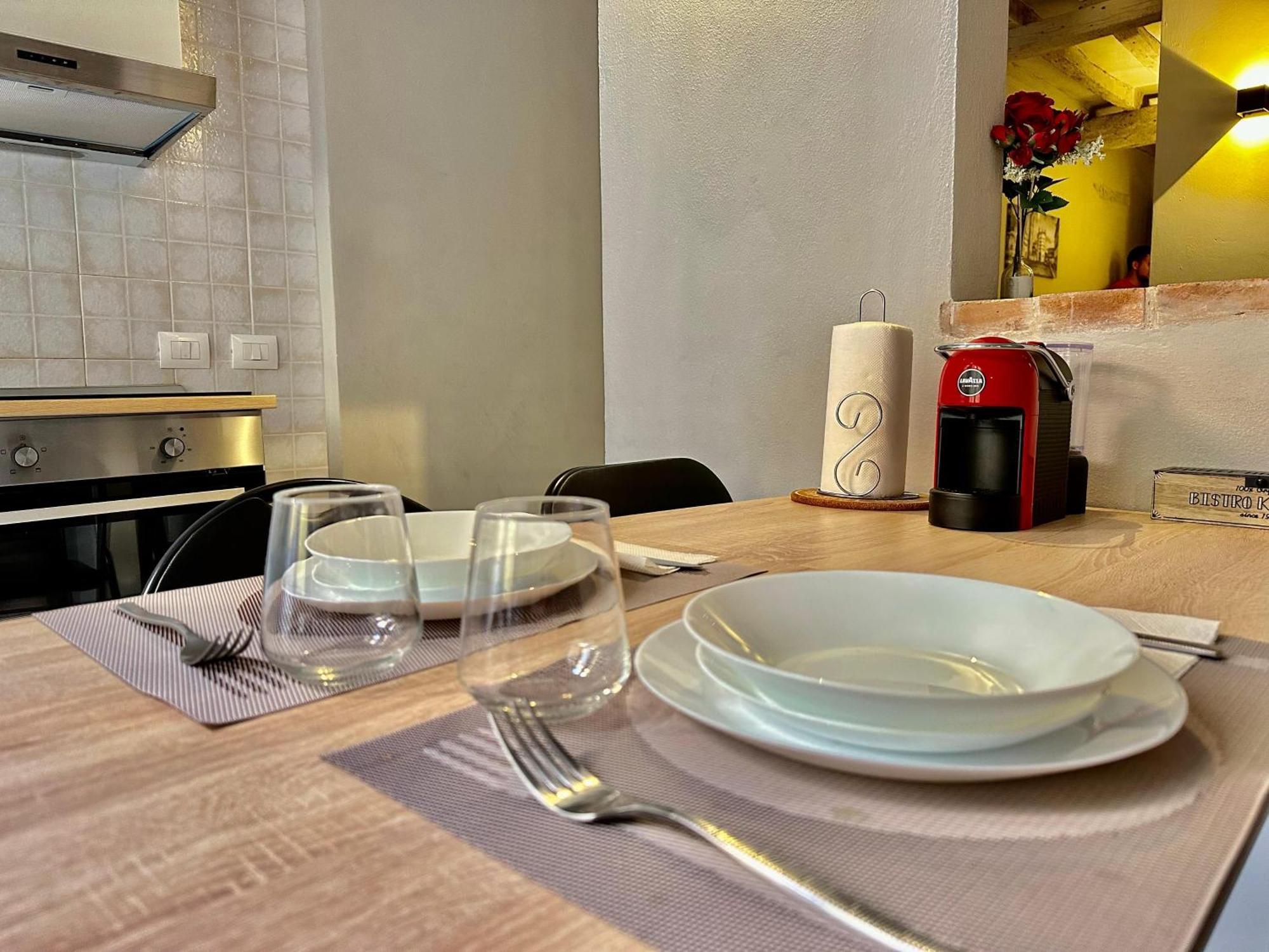 Apartamento " In Centro Da Marghe" By Revenue House Parma Exterior foto